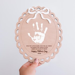 Office gift for mom, Handprint Mom Sign, Meaningful DIY Children’s Gift Mother&#39;s Day Sign Mother&#39;s Day Gift, Handprint Keepsake Toddler Gift