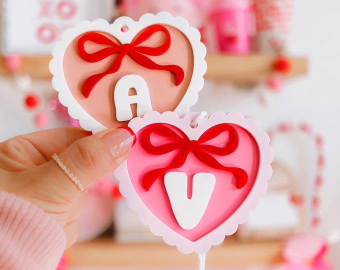 Personalized Bow name Tag,  bow tag, backpack heart tag, bow name keychain, heart bow tag, bow keychain, Valentine tag for girls