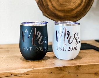 Personalized Engagement Gifts, Personalized Engagement Gift For Couple, Personalized Engagement Cups, engagement gifts, engaged wine cups