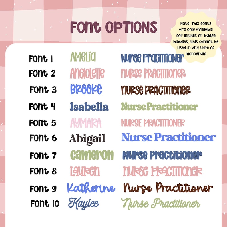 Puede incluir: Una tabla que muestra diez opciones de fuentes para texto personalizado, con nombres como Amelia y Katherine junto al t&iacute;tulo Nurse Practitioner en varios colores y estilos. Una nota indica que estas fuentes son para iniciales o identificadores.