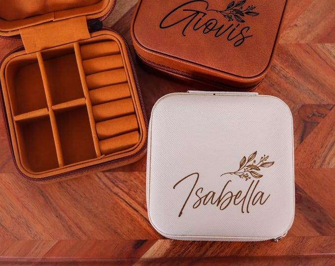 Leather Medium Square Jewelry Box, Leather Jewelry Box,Luxury Travel Case, Leather Jewelry Case, Easter Gift Mothers day gift Wedding favors