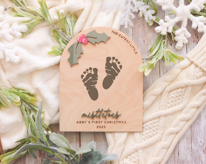 First Time Parents Gift, Christmas Keepsake, My First Christmas sign, Newborn Sign