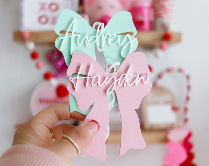 Bow Name Tag, bow charm,  Bow name tag, valentines name tag, valentines gift, galentine tag, coquette pink aesthetic, bow baby tag