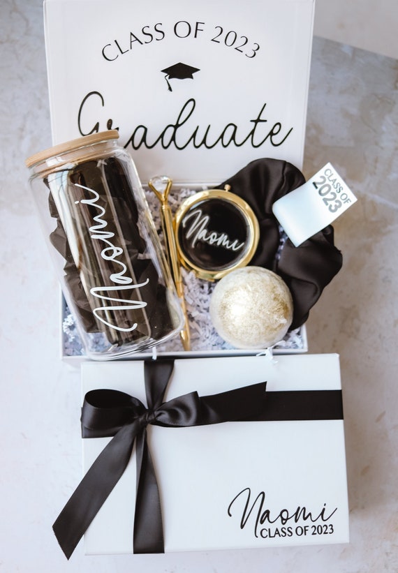 24 best college graduation gifts for the class of 2023