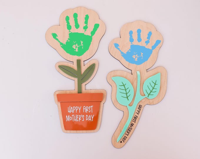 First Mothers Day Handprint Sign, Baby Handprint sign, First Mothers Day gift, Mothers Day gift, kids handprint gifts, kids crafts for mom