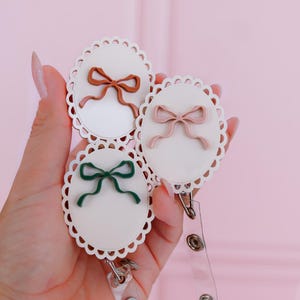 Bow Badge reel | Bow Badge Holder | Bow Badge | Bow Badge reel nursing | Bow badge reel medical | bow badge ID holder | Coquette Badge reel