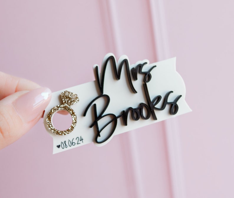 Wedding day gift future Mrs gift, future Mrs cup name plate, future Mrs Stanley name plate, tumbler topper for bride to be Stanley topper