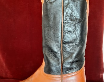 Mens Vintage Laramie Hand Made Cowboy Boots  9