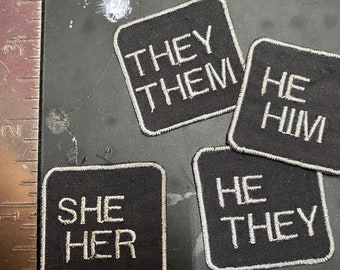 アイロンで刺繍できる代名詞パッチ