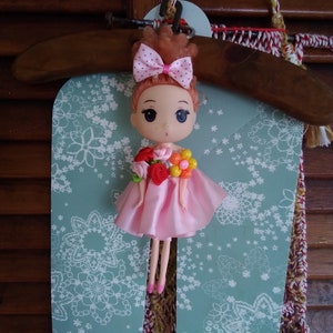 Muñeco con ojos saltones discount
