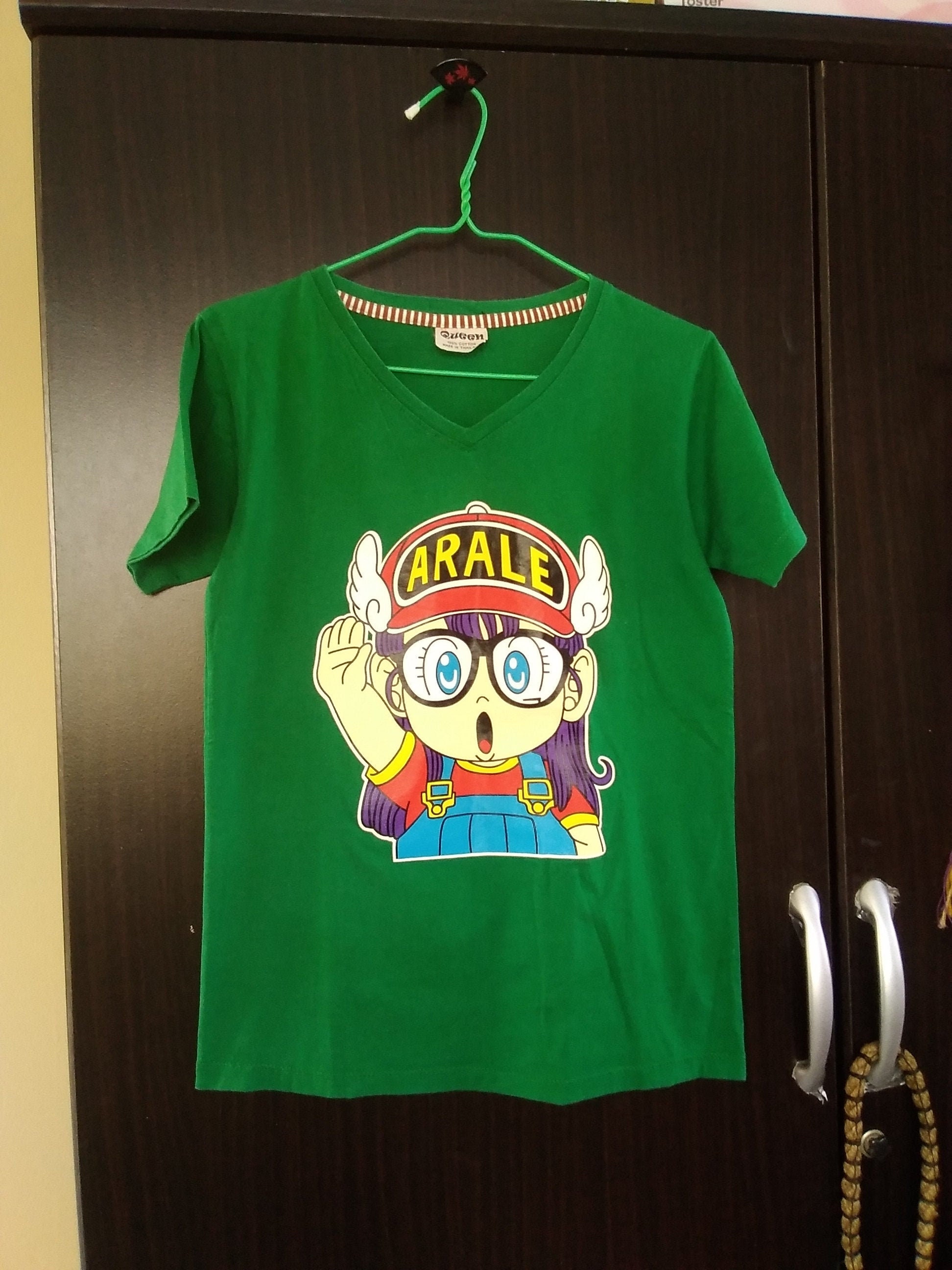 Arale t shirt deals