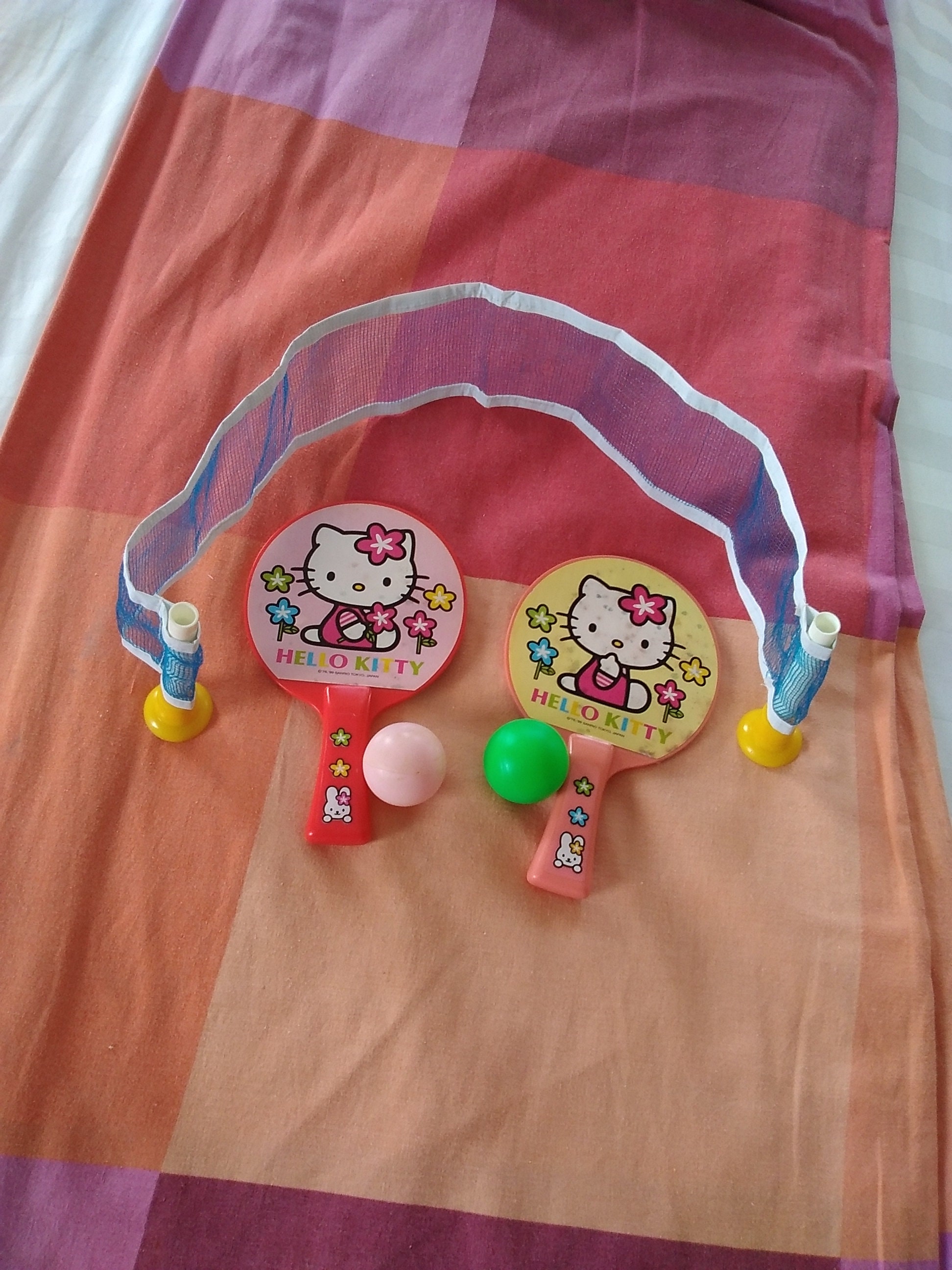 ハローキティ ヴィンテージ 卓球ラケットセット ボール2個 ネット付き