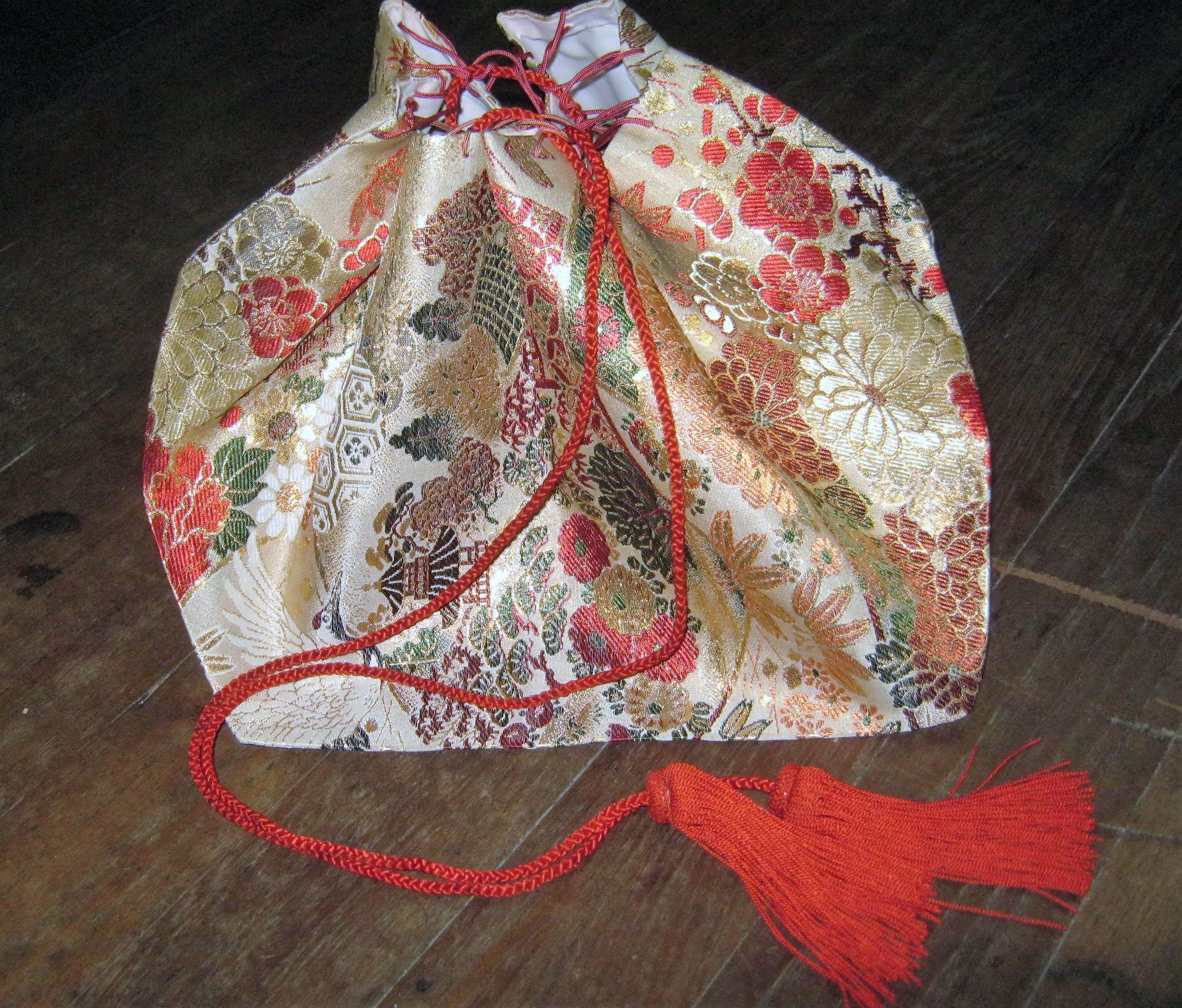 Handbag - Drawstring Silk Kimono Fabric – Kimono House NYC