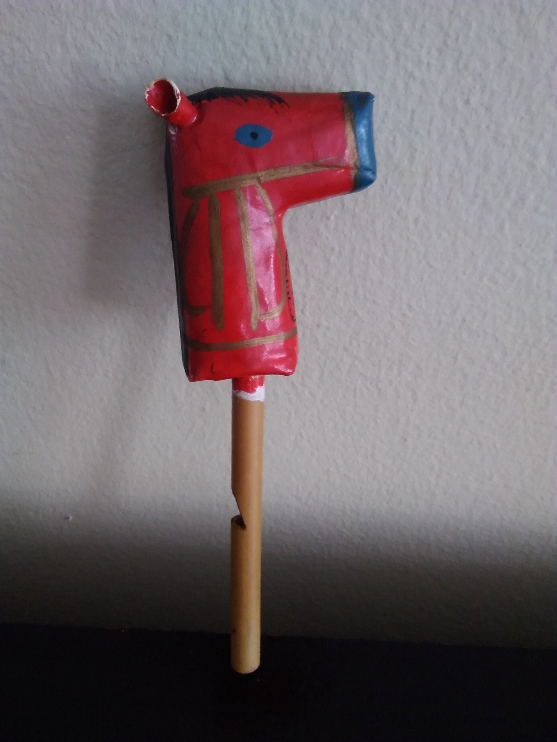 Ancien Hochet Sifflet En Tôle – Jouet Vintage (occasion)