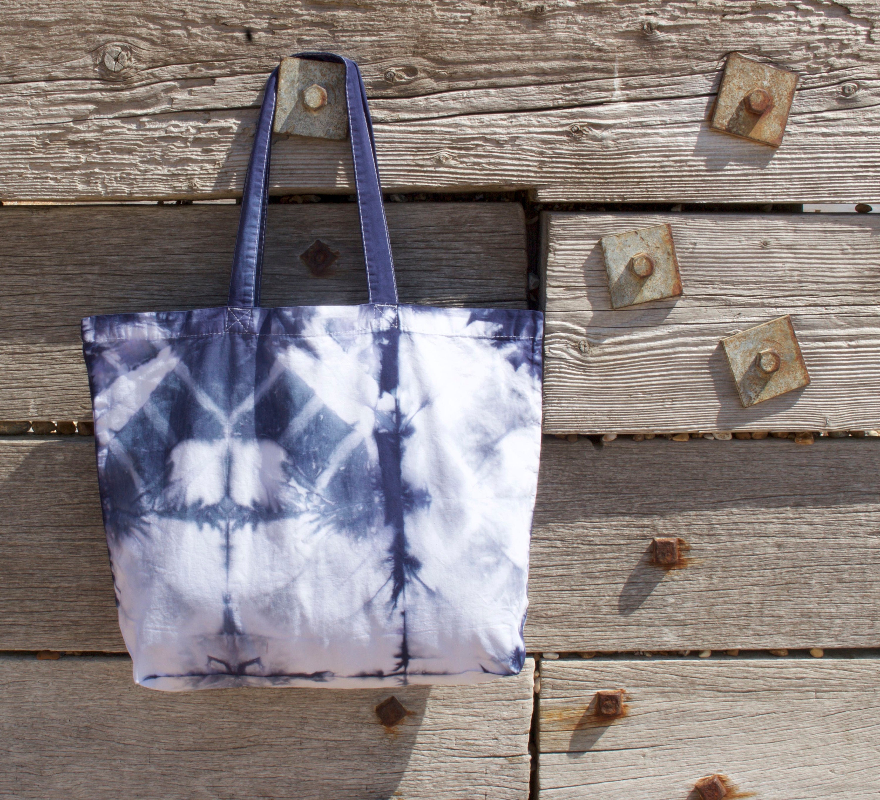 ★TOUT Y EST★ Mmlg DAY TOTE TYEDIE PARA BLUE MMLGBC1A013 Blue Tie Dye Cotton Tote Bag - Etsy