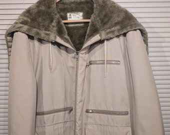 Vintage Men's London Fog Winter Jacket, Size 46 (XL)