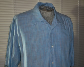 Vintage Medium Tommy Bahama Mens Hawaiian Camp Shirt, Rayon