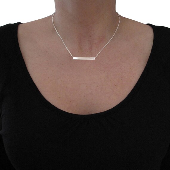 Horizontal 3d bar necklace deals