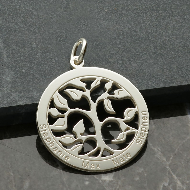 Silver Personalised Tree of Life Pendant or Necklace with Engraved Family Names or Words, Christmas Gift Idea for Mother, Mum image 2