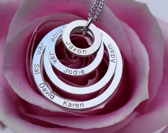 Silver Family 4 Ring Disc Necklace with Names, Mother's Pendant, up to 15 NAMES or WORDS,  Christmas Gift for Mum, Mom, Grandmother, Nan