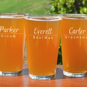 Best Man Gift, Personalized Beer Glasses Wedding, Beer Mugs, Gifts for Men, Groomsmen Gift, Gift for Groomsmen, Wedding Party, Gifts for Him