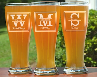 Groomsmen Gift, 7 Personalized Beer Glasses, Custom Engraved Pilsner Glass, Wedding Party Gifts, Gifts for Groomsmen, 16oz Glasses