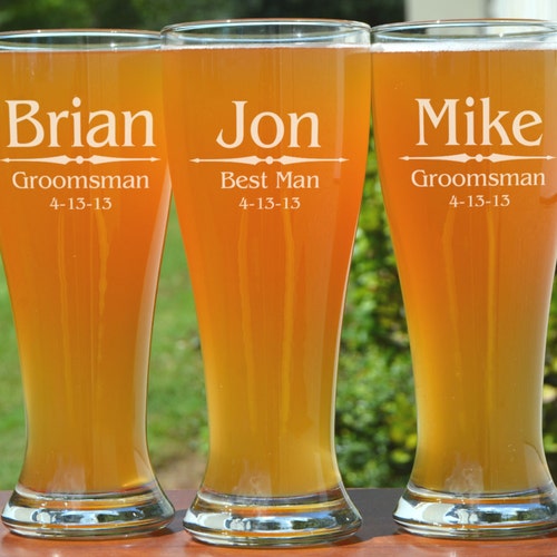 8 Groomsmen Pilsner Glasses Personalized Beer Glass Engraved Etsy