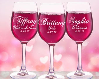 Bridesmaid Gifts, 12 Personalized Wine Glasses, Custom Engraved, Toasting Glass, Wedding Party Favors - Gifts for Bridesmaids, 11oz Glasses