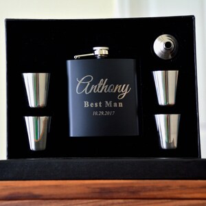4 Groomsmen, Personalized Wedding Gift, Flasks, Father of the Bride, Flask Gift Box, Bachelor Party Gift, Groom, Engagement Gift Black Flask