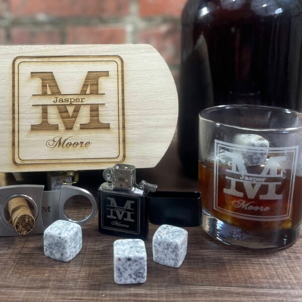 Coffret cadeau personnalisé verre pierre, coffret cadeau whisky et cigare proposition de garçon d'honneur, cadeaux rustiques pour lui, verre à whisky gravé, Burbon Night