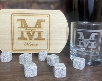 Benutzerdefinierte Groomsmen Geschenk-Set, personalisierte Whiskygläser, Hochzeit Groomsmen Man Crates, gravierte Rocks Gläser, Whiskyglas Bar Box Set