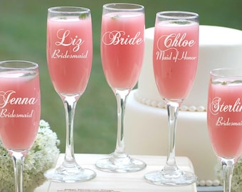 Bride and Bridesmaid Champagne Glasses, 12 Monogrammed Bridesmaids Gifts, Personalized Champagne Flutes, Maid of Honor Gift, Bridesmaid Gift