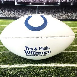 Personalisiertes Fußballgeschenk für Männer, Fußball mit individueller Gravur Valentinstagsgeschenk, personalisiertes Geschenk für Ihn, Fußballandenken-Gedächtnisgeschenk