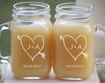 Mason Jar Wedding Favors / Couples Wedding Gift / Rustic Wedding Mugs / Wedding Reception Decor / Personalized Mason Jars