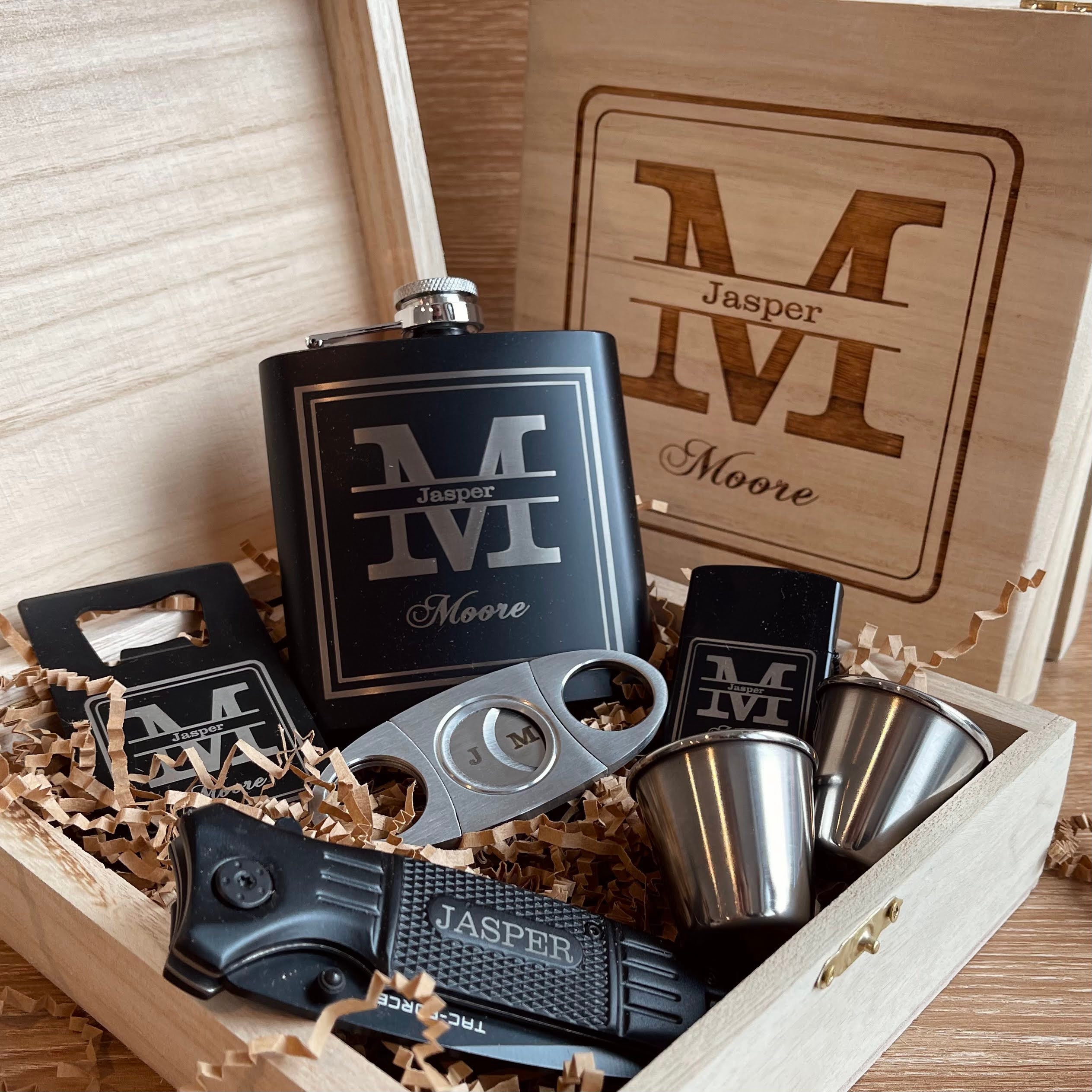 The Mustang Personalized Flask Knife Groomsmen Gift Set Rawhide