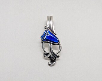 TH. Marthinsen, Bluebell Enamel, Norwegian, Sterling Silver Spoon Slide Pendant, from 1962