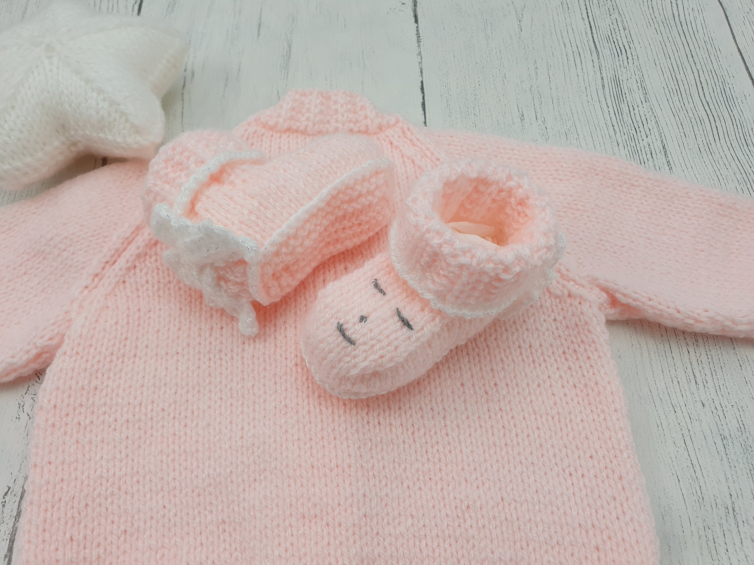 Size up to 1 month 10 lbs 4.5kg 56cm height. Pink baby Etsy