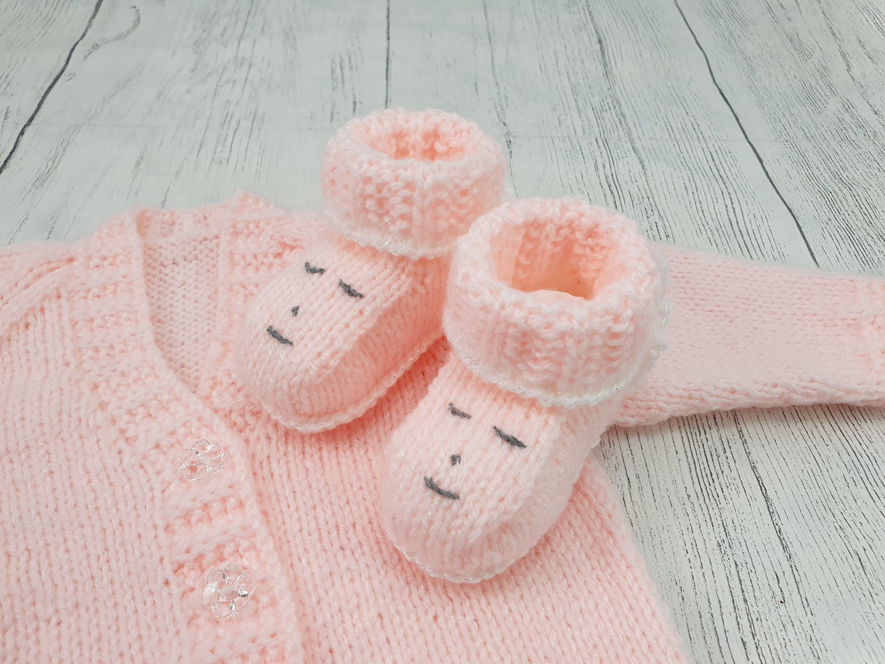 Size up to 1 month 10 lbs 4.5kg 56cm height. Pink baby Etsy