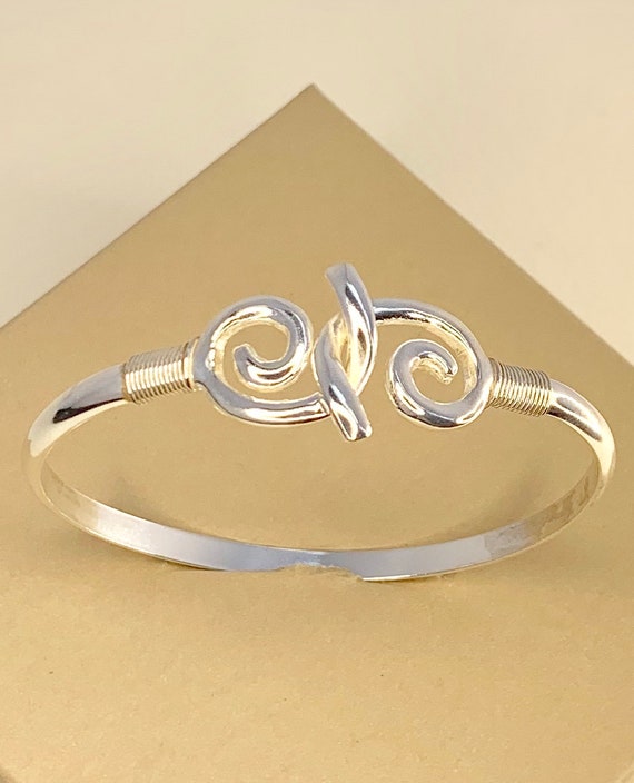 Affinity Hook Bracelet Solid .925 Sterling Silver 