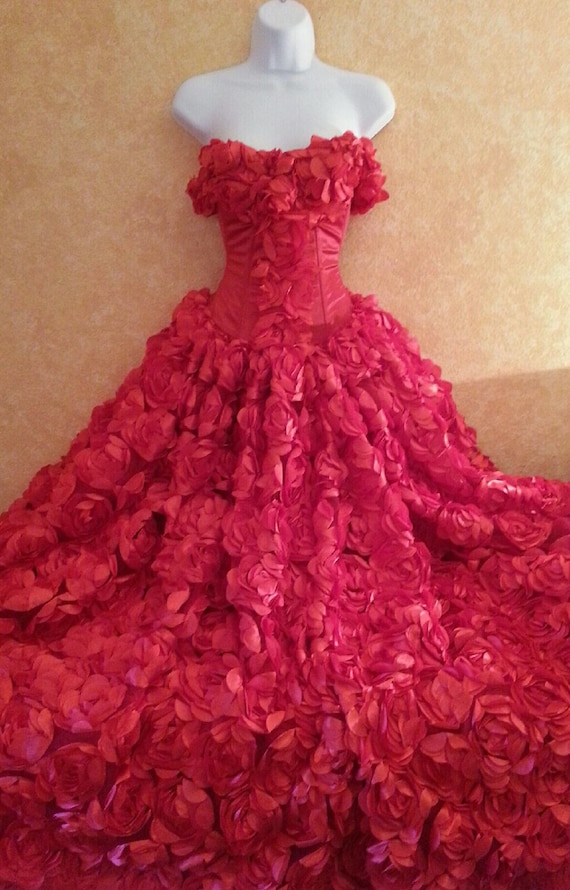 sample gown