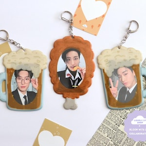 Fried Chicken and Beer Photocard Holder | Cute Funny Kawaii KPOP Food PC Holder Keychain