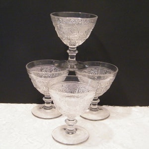 4 Sandwich Glass Sherbets by Indiana Glass with floral band 6 ounces each, Vintage 1950s glassware champagne glasses or dessert server