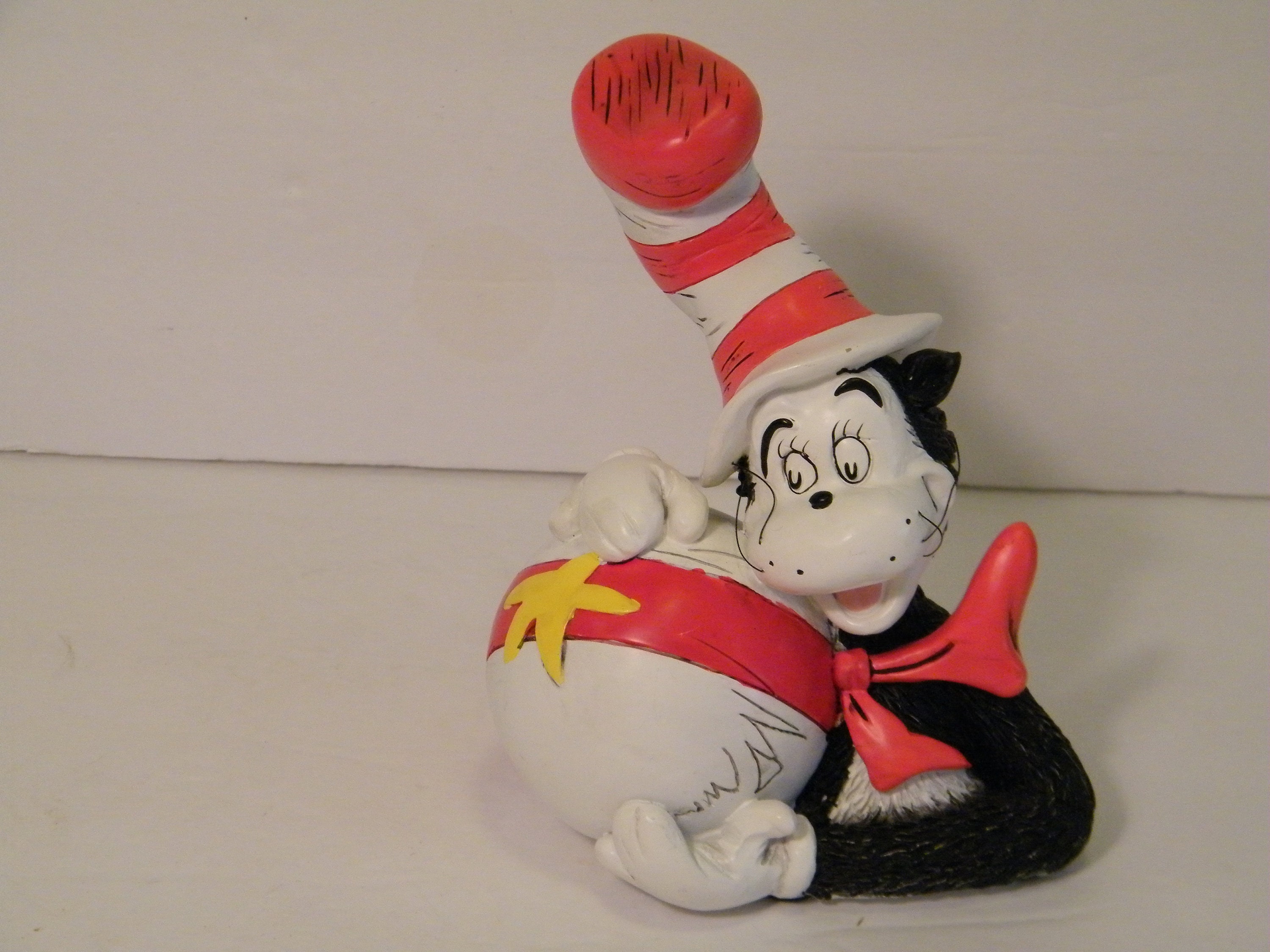 2002 Cat Figurine - Etsy
