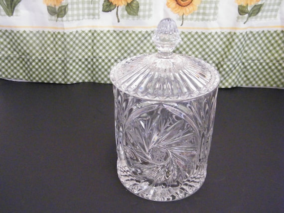 Pinwheel Crystal Glass (JAS) Pinwheel Crystal Glass (JAS)