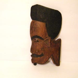 African American Wood Face Hand Carved Wall artwork unsigned, Vintage wooden face in profile, wire on back, 8.5 inches tall, usedl