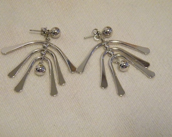 Dangle Pierced Earrings, Vintage silver tone articulate pair accessory adds whimsy to any outfit