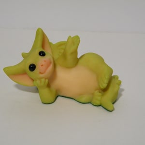 Pocket Dragon Life is good in Original Box, Vintage 1998 Collectible previously owned, Real Musgrave Sculpture