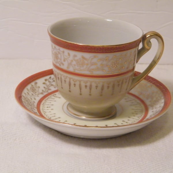 Occupied Japan Demitasse Cup and Saucer set in Satsuma Red with Gold Accent, Vintage 1940s ceramic gift set,