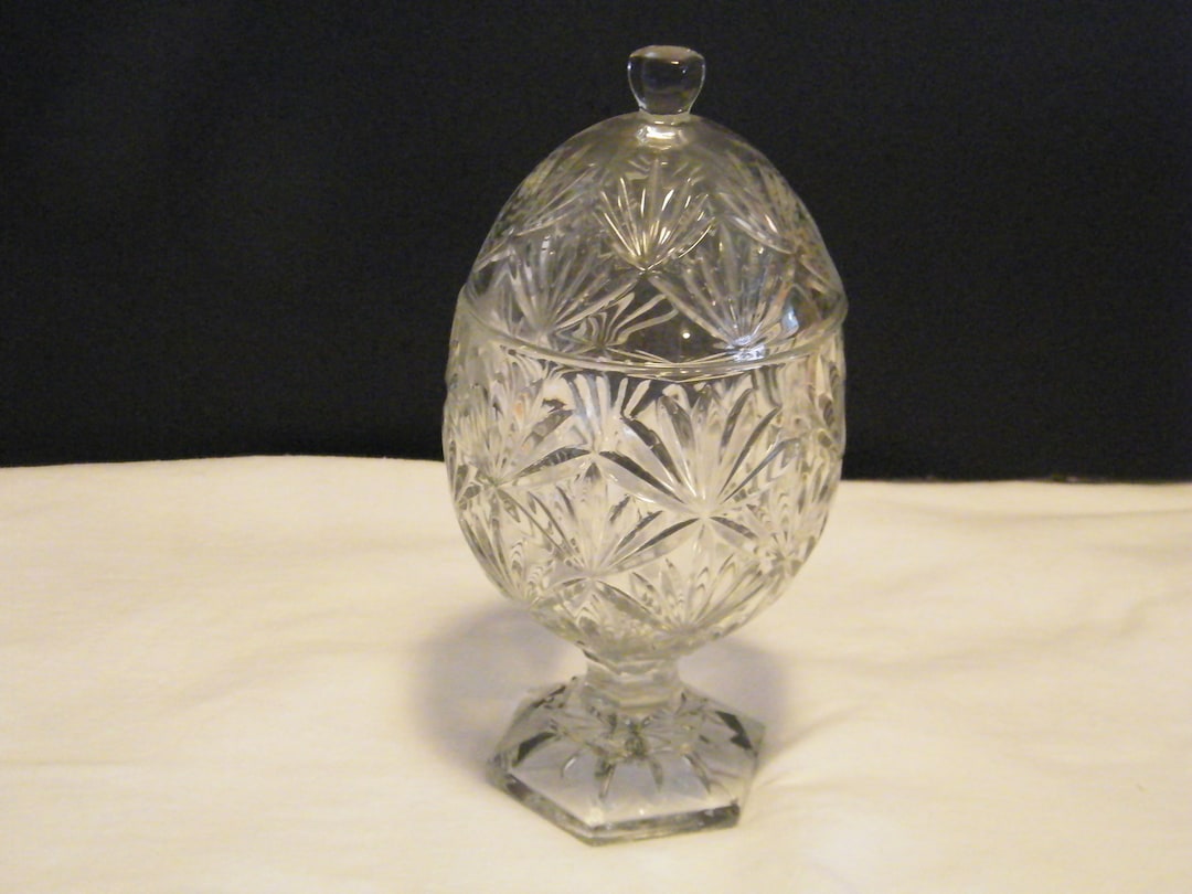 Cut Crystal Egg Candy Dish in Palm Leaf Pattern, Vintage Lead Crystal