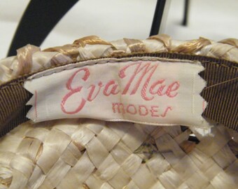 1950s Raffia Pillbox Hat by Eva Mae Modes With Rose Pink  display picture 3